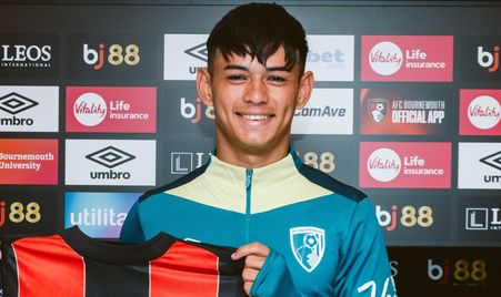 由于福法纳 由于福法纳